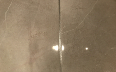 深灰色瓷砖配亚深灰美缝